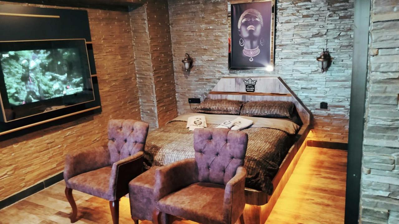 Aparthotel Golden House